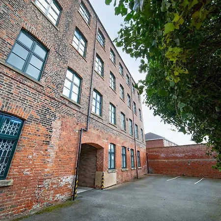 Apartment Pass The Keys Top Floor In Central Free Parking
