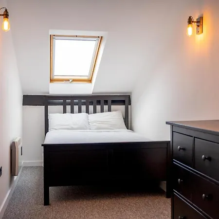 Lejlighed Pass The Keys Top Floor In Central Free Parking York